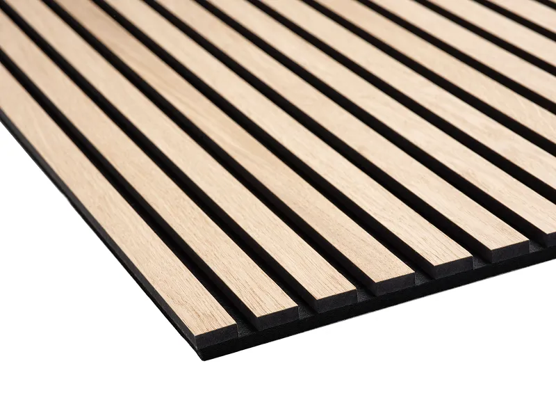 \\SW-AG\AllgeierSchoedel\Bilder Onlineshop\Designpaneele ( Bearb. )\356045_Eiche_grau_Filz_schwarz.png