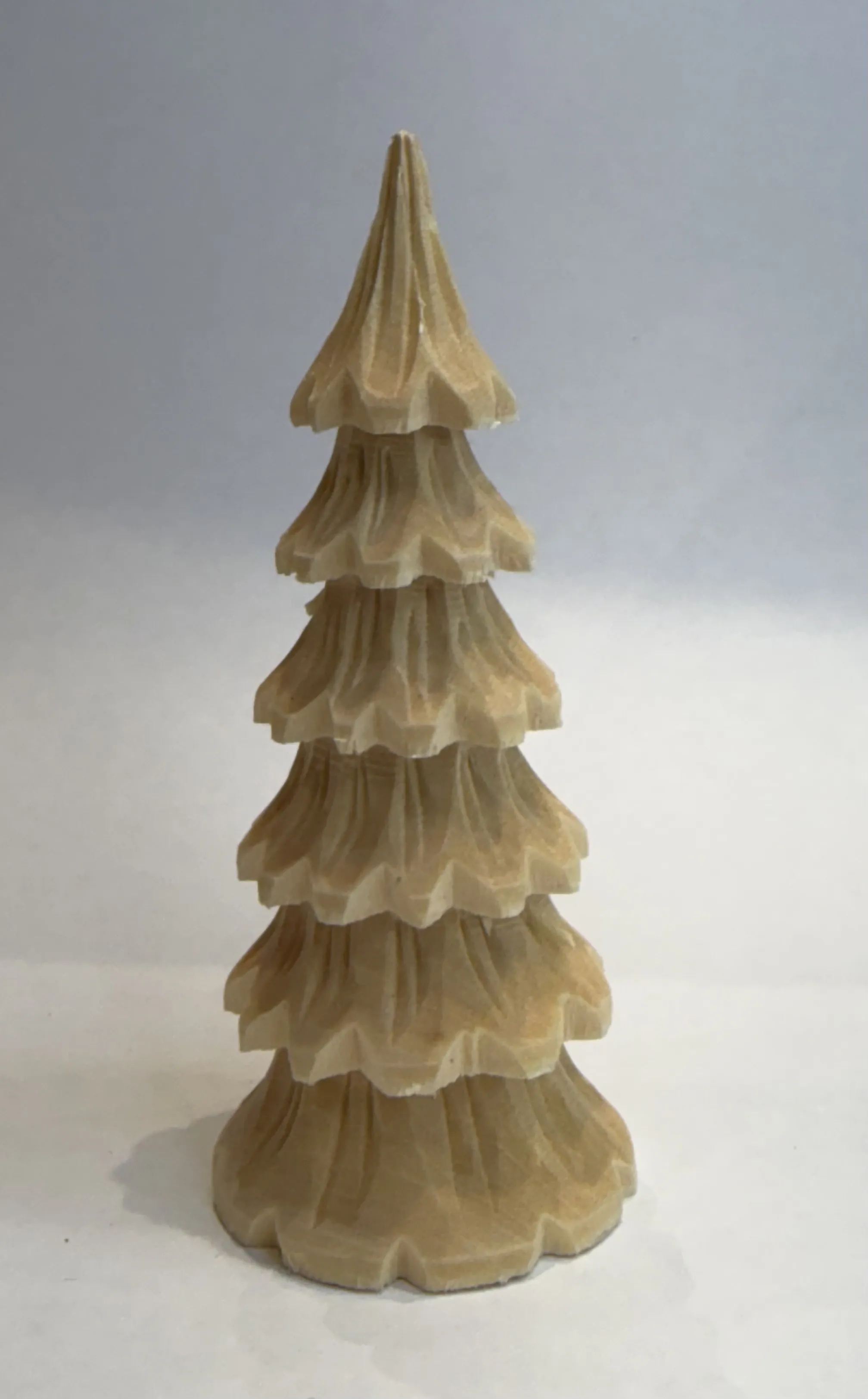 \\SW-AG\AllgeierSchoedel\Bilder Onlineshop\Basteln_Reinsdorf\Bastel B&auml;ume\3- Baum geschnitzt 10 cm.jpeg
